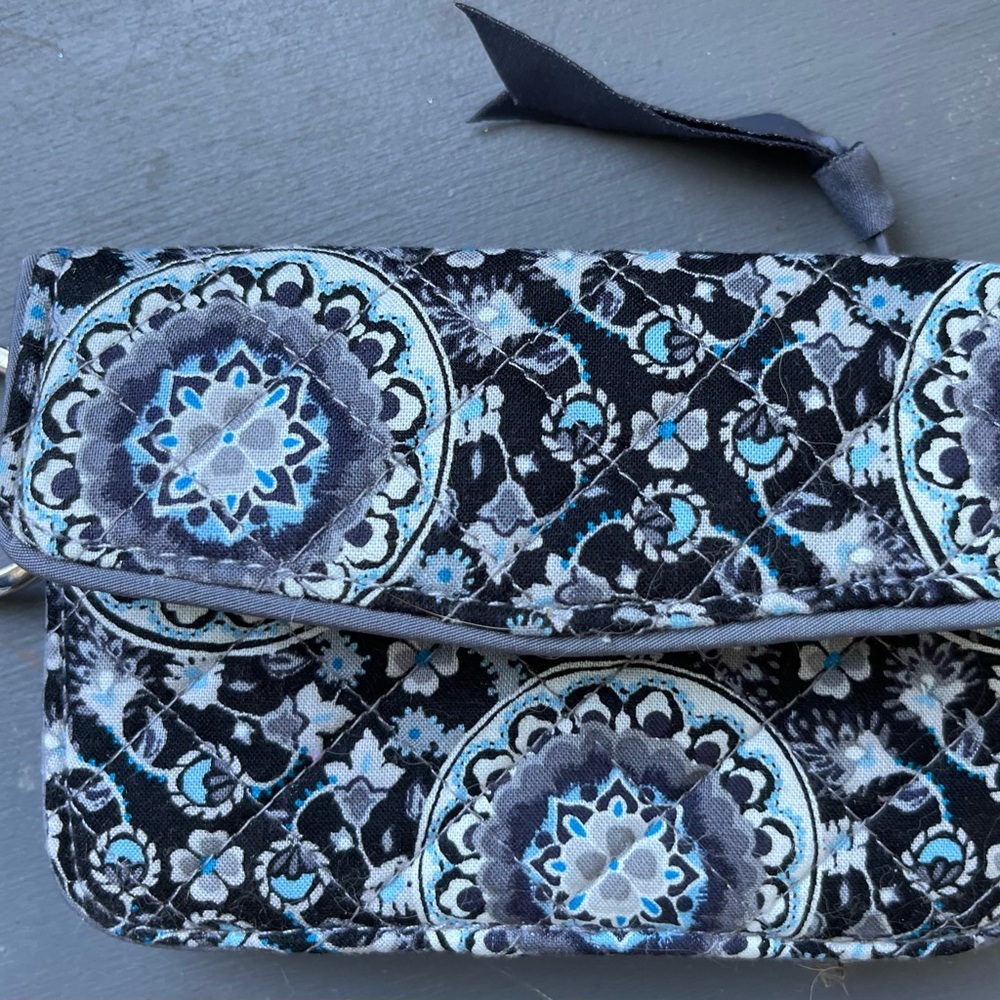 Vera Bradley Gray Medallion Wallet Coin Purse